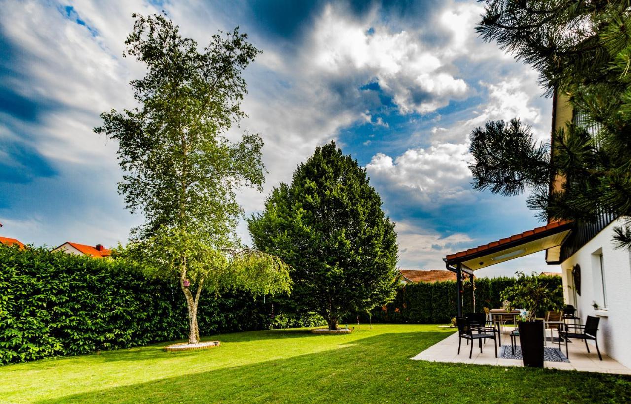 Maison Moderne A La Campagne Le Valdahon Exterior foto